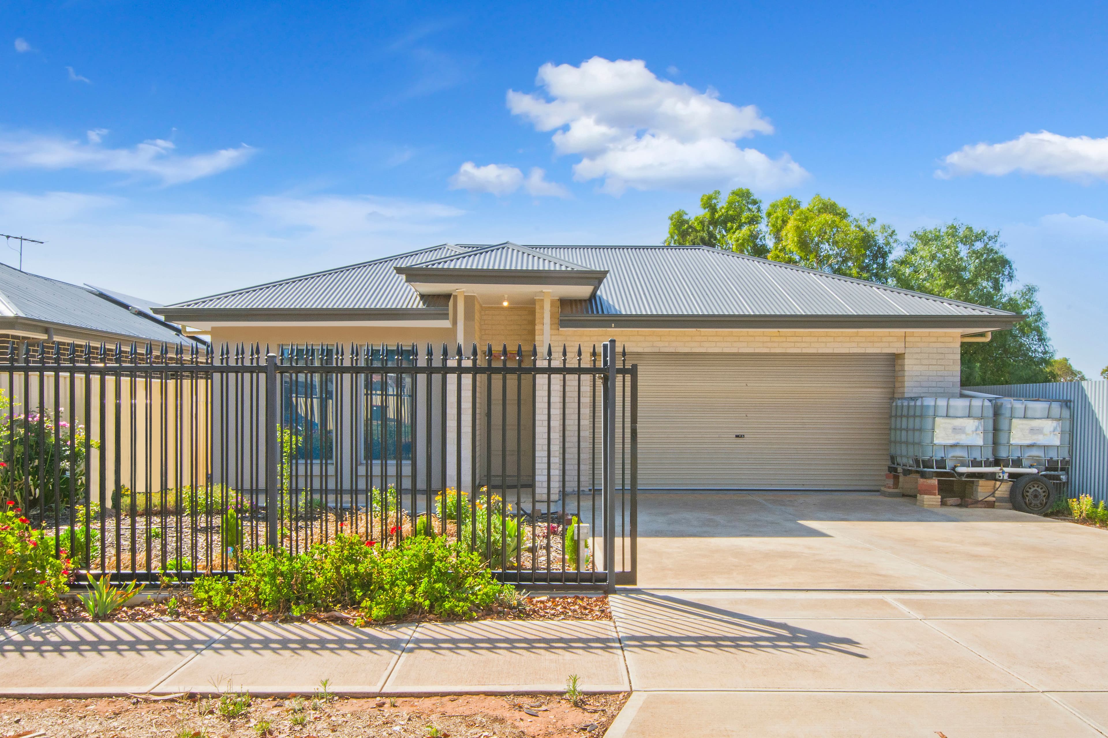 27 Carey Street, Elizabeth Park SA 5113, Elizabeth Park - Image 1