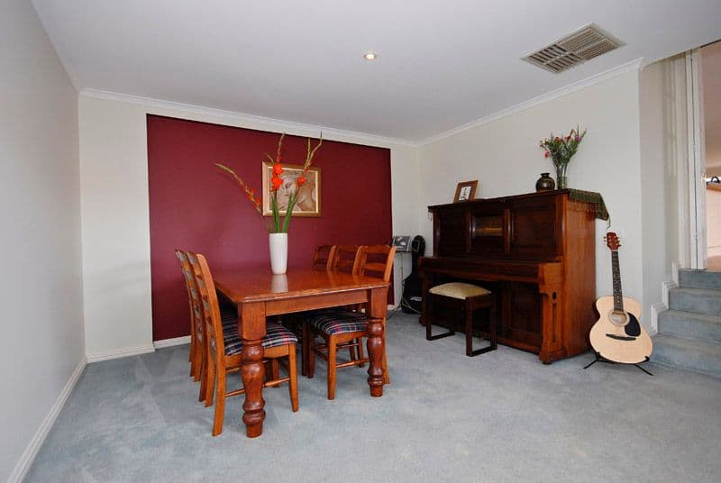 24 Parkview Terrace, CHIRNSIDE PARK VIC 3116, Chirnside Park - Thumbnail 8