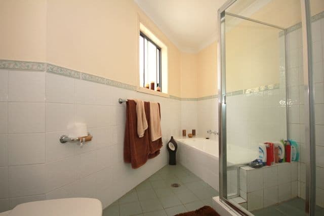 136 Greenacre Road, GREENACRE NSW 2190, Greenacre - Thumbnail 6