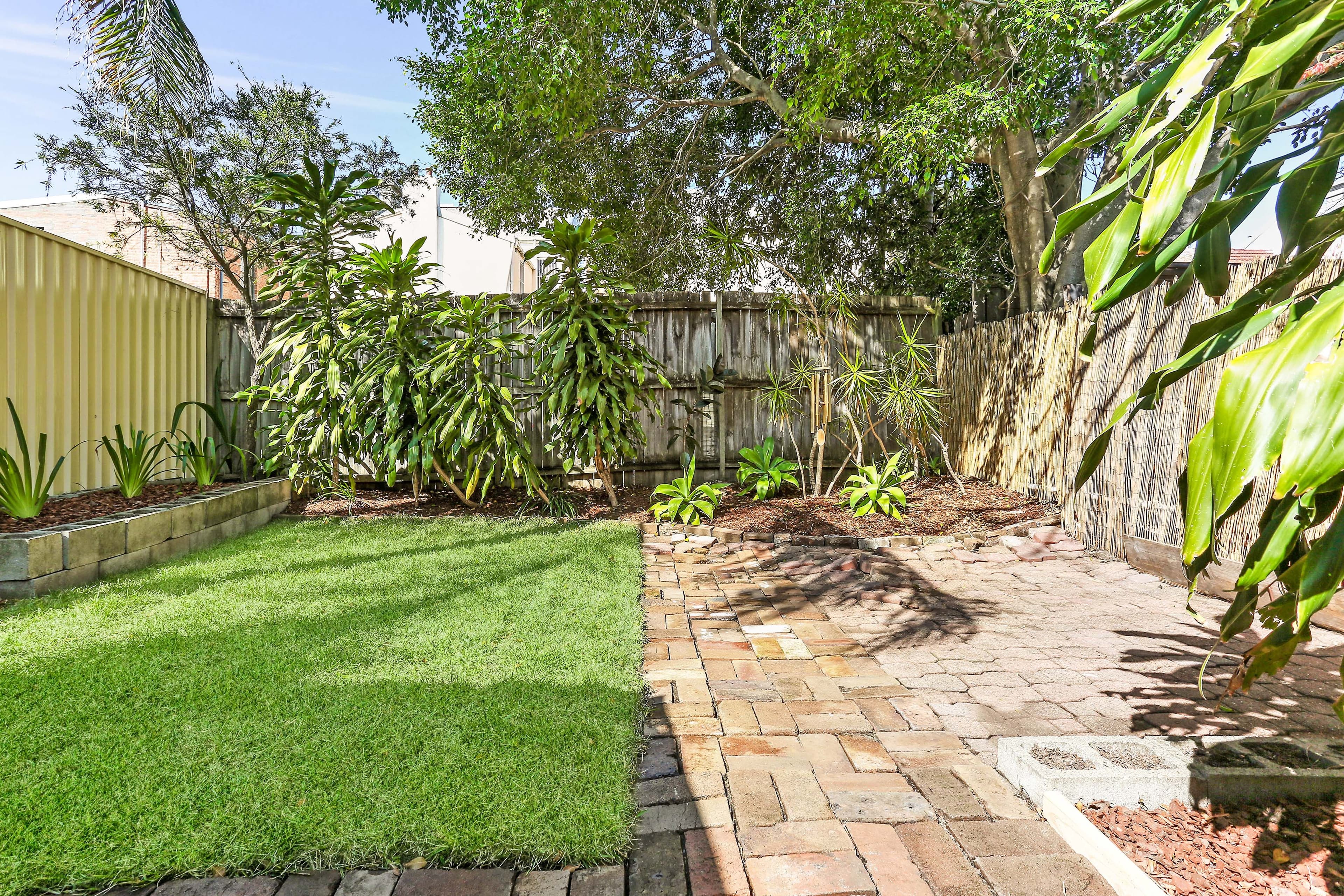 17 Phelan Drive, Cranbourne - Thumbnail 3