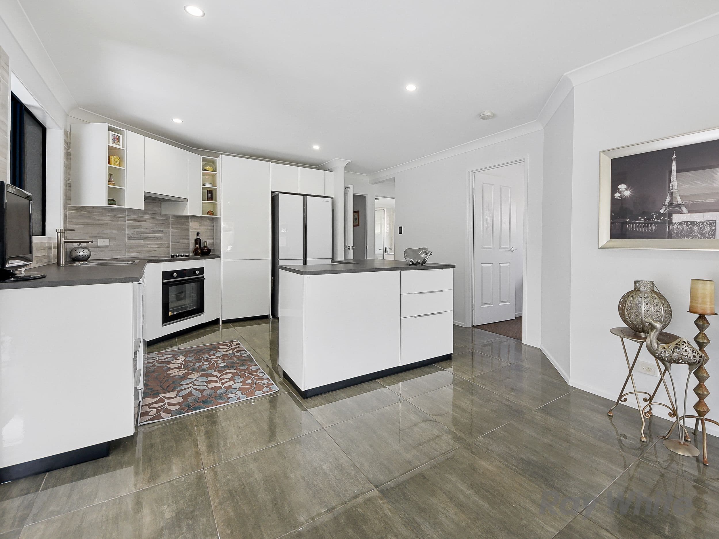 13 Portico Place, Bald Hills QLD 4036, Bald Hills - Thumbnail 3