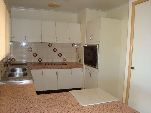 33 Brentwood Drive, DAISY HILL QLD 4127, Daisy Hill - Image 1