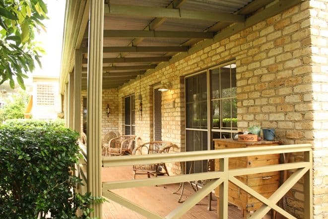 16 Griffith Street, NORTH TAMBORINE QLD 4272, North Tamborine - Thumbnail 2