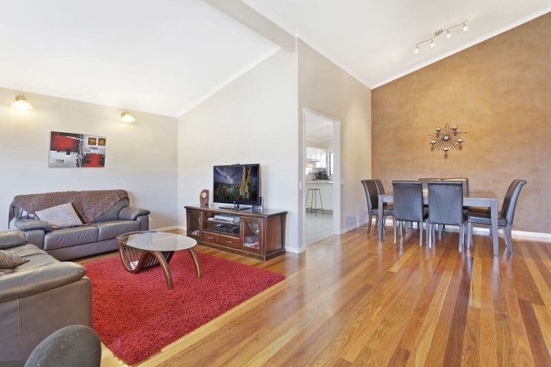 20 Cornish Avenue, Killarney Vale NSW 2261, Killarney Vale - Image 1