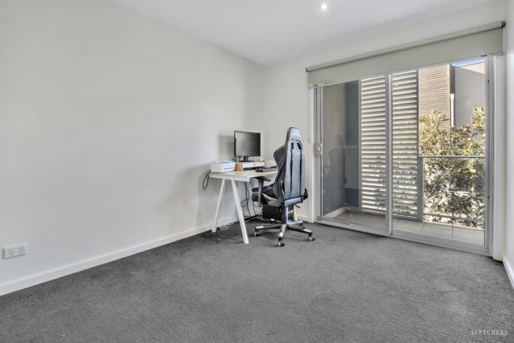 8 Grasstree Way, Bundoora - Thumbnail 6