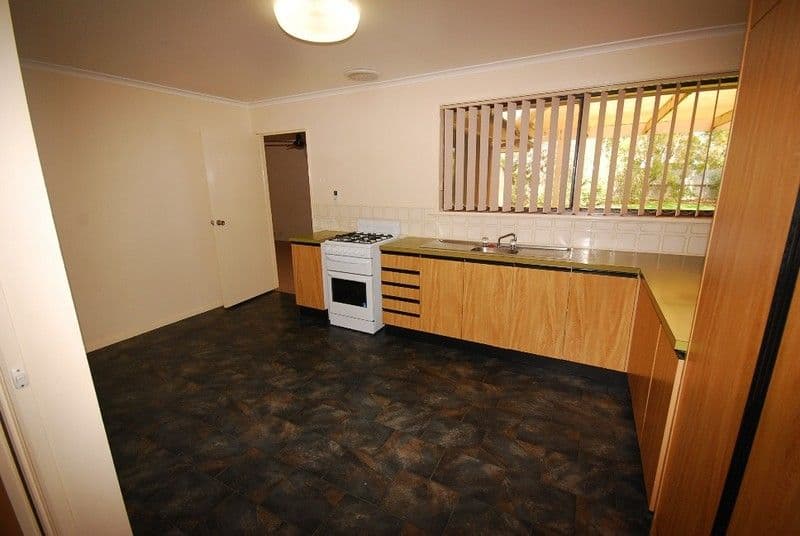 4 Alex Place, HILLBANK SA 5112, Hillbank - Thumbnail 2