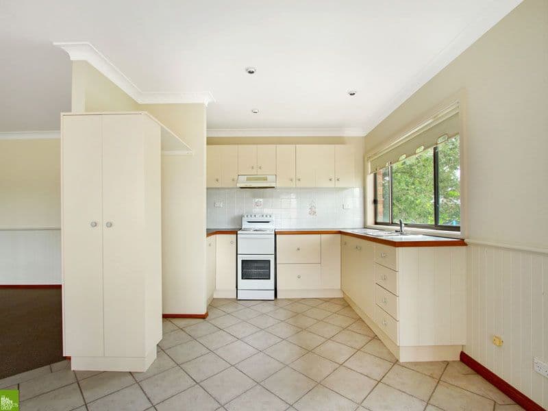 8 O'Briens Lane, FIGTREE NSW 2525, Figtree - Thumbnail 2