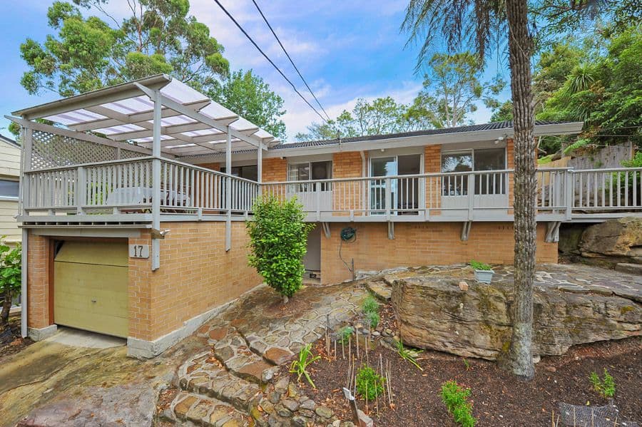 17 Chakola Avenue, Hornsby Heights - Thumbnail 2