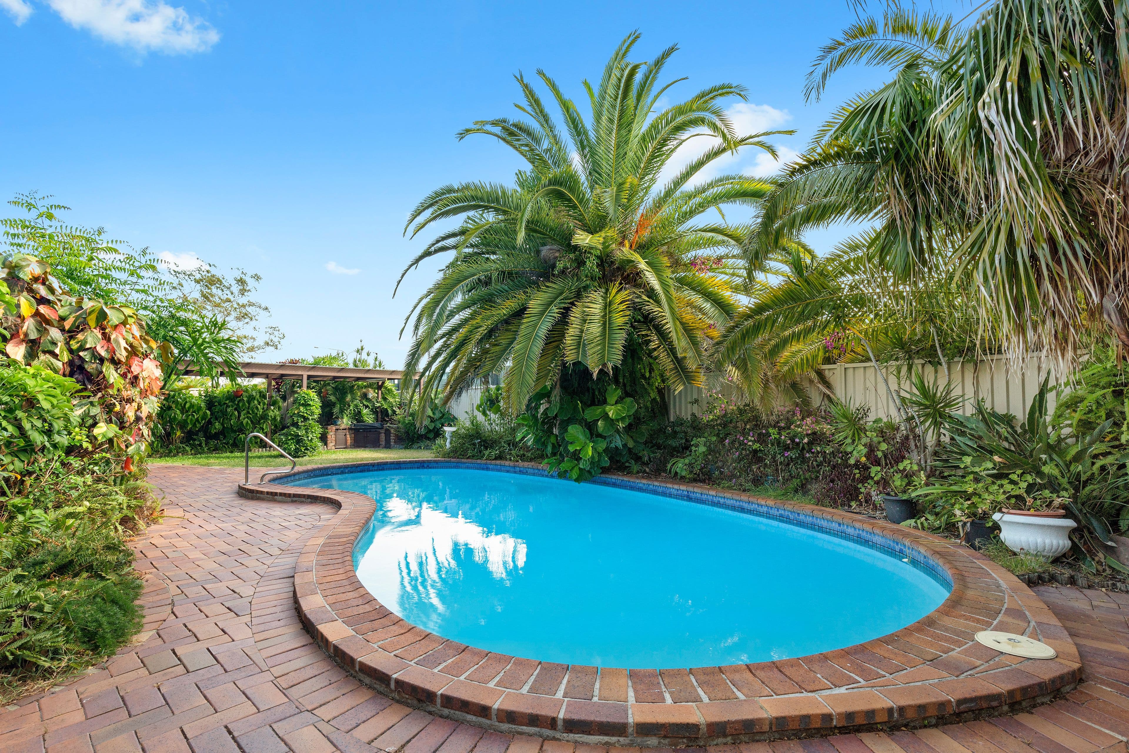 72 Barrier Reef Drive, Mermaid Waters QLD 4218, Mermaid Waters - Thumbnail 3