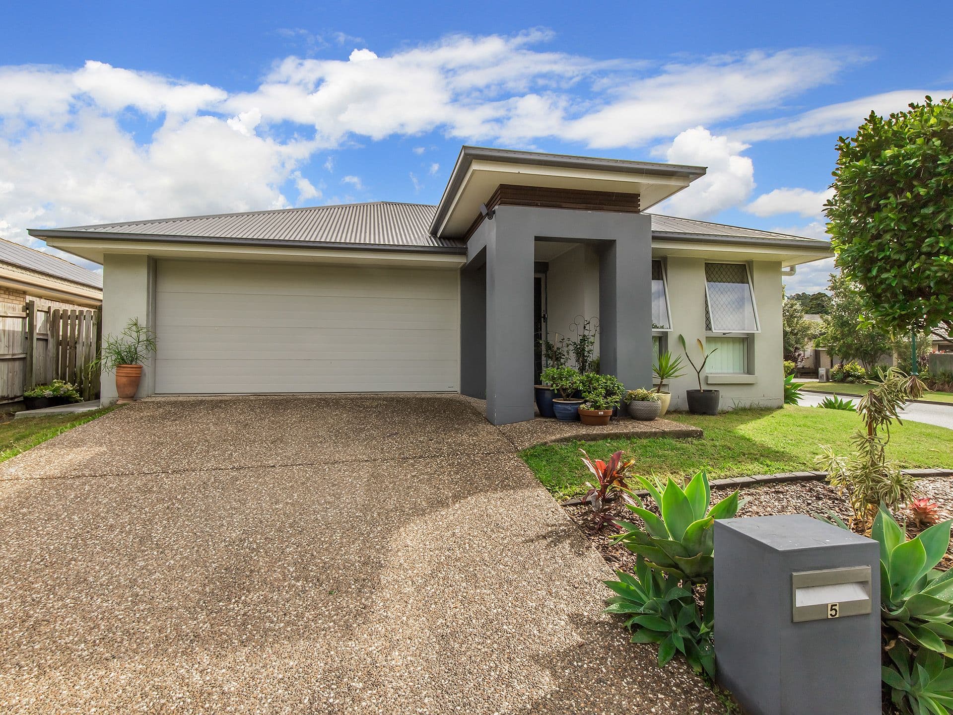 5 Banks Drive, Ormeau QLD 4208, Ormeau - Image 1