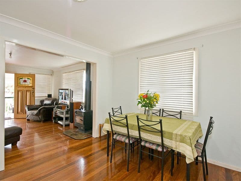 7 Caronga Street, WAVELL HEIGHTS QLD 4012, Wavell Heights - Thumbnail 4