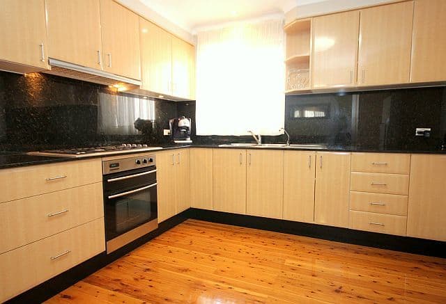 99 Oak Drive, GEORGES HALL NSW 2198, Georges Hall - Thumbnail 3