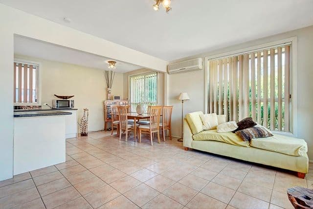 16 Carolyn Street, GREYSTANES NSW 2145, Greystanes - Thumbnail 3