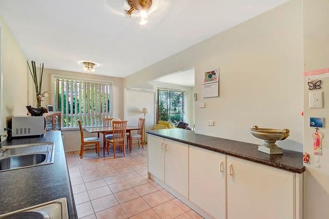 16 Carolyn Street, GREYSTANES NSW 2145, Greystanes - Thumbnail 4