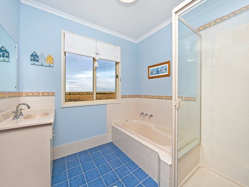 57 The Esplanade, Thompson Beach SA 5501, Thompson Beach - Thumbnail 5