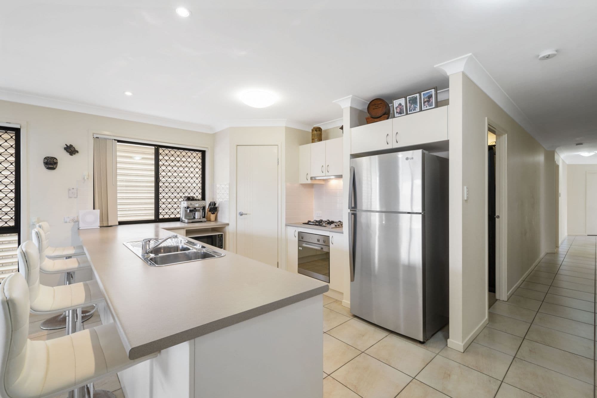 10 Tourmaline Circuit, Mango Hill QLD 4509, Mango Hill - Thumbnail 2