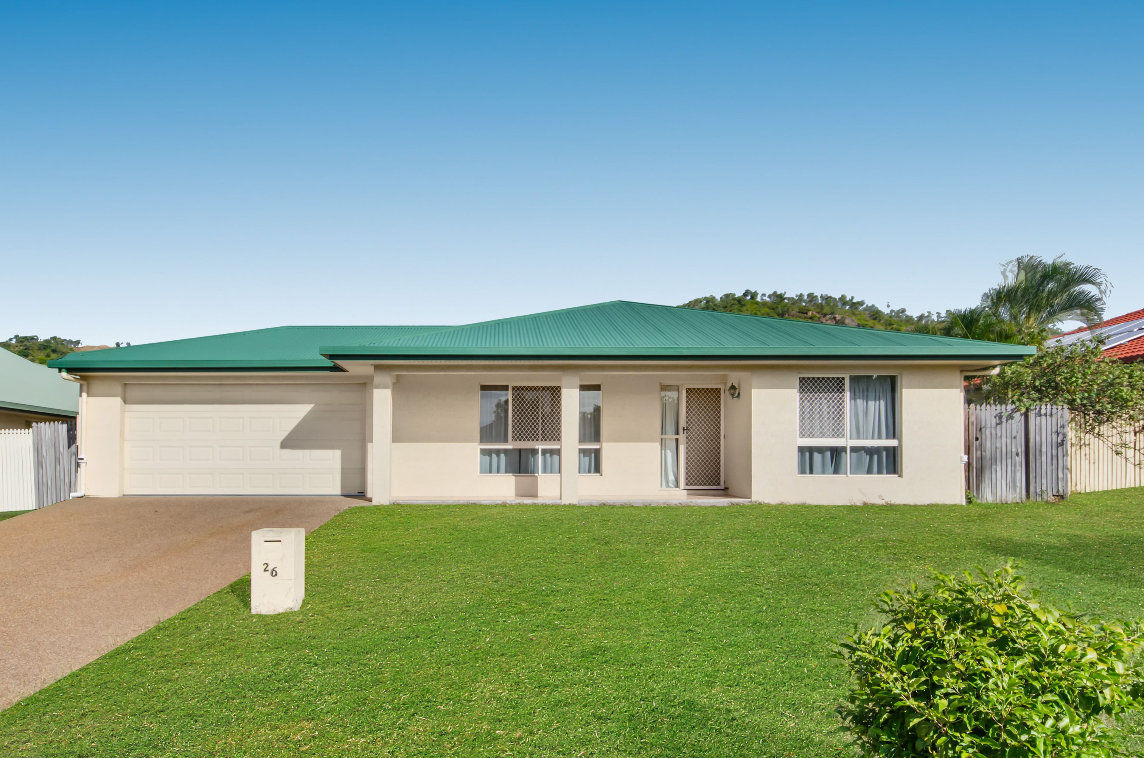 26 Crestbrook Drive, Mount Louisa QLD 4814, Mount Louisa - Image 1