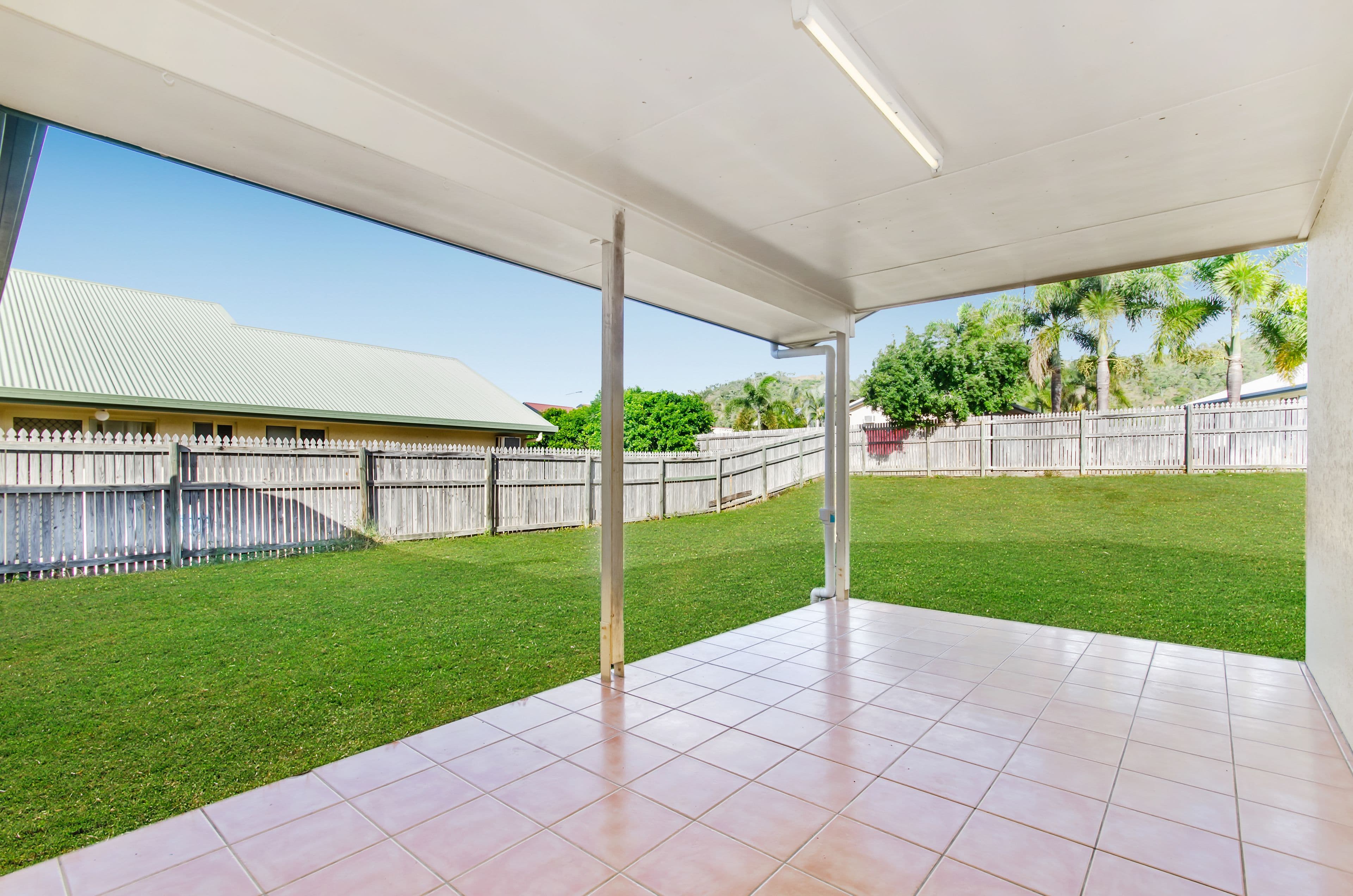 26 Crestbrook Drive, Mount Louisa QLD 4814, Mount Louisa - Thumbnail 8