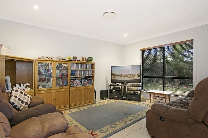 5 Wallaroo Circuit, North Lakes QLD 4509, North Lakes - Thumbnail 2