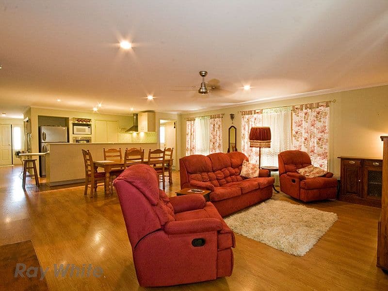 6 Edith Street, FOREST LAKE QLD 4078, Forest Lake - Thumbnail 3