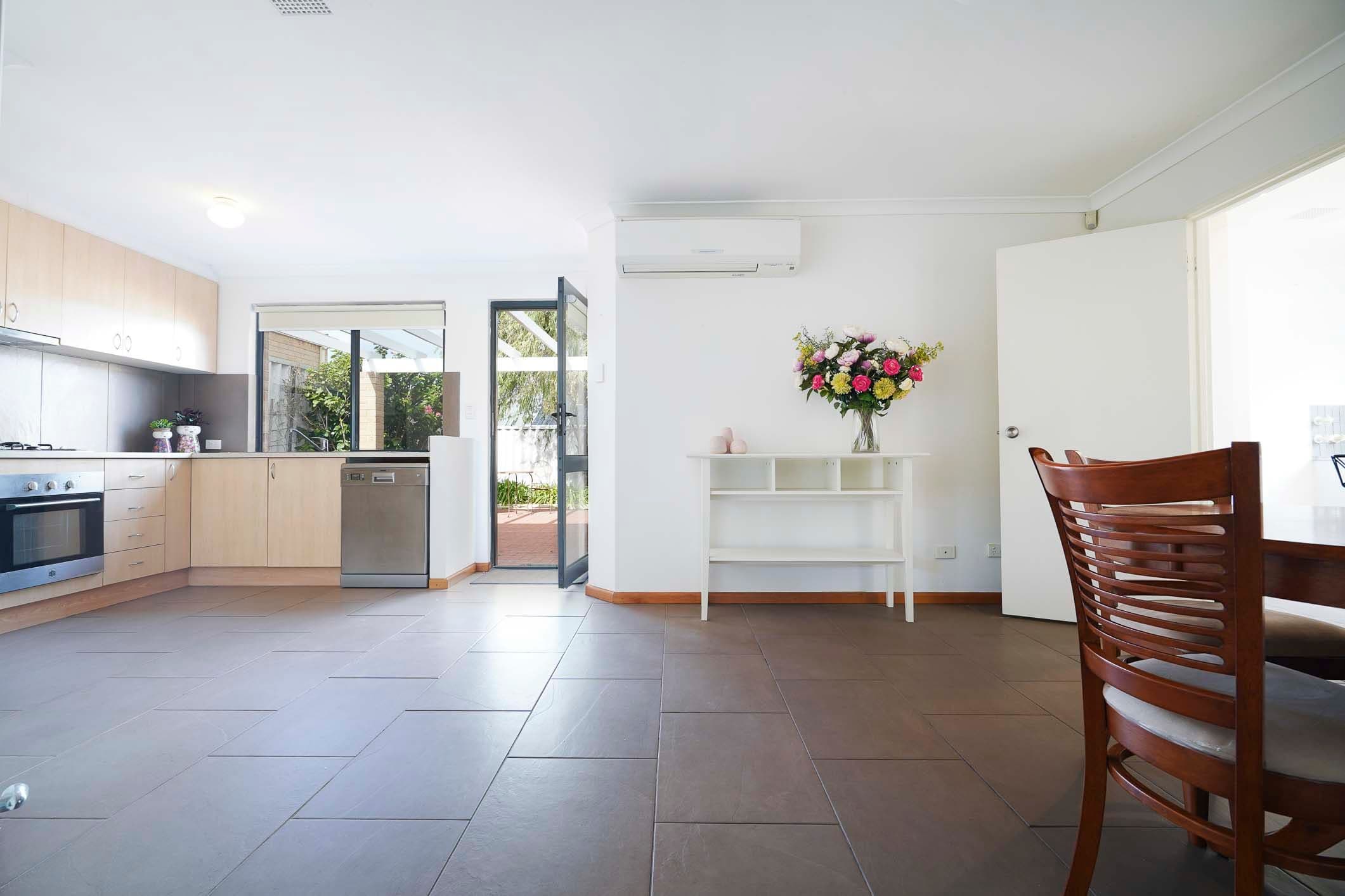 18-20 The Crescent, Redcliffe WA 6104, Redcliffe - Thumbnail 3
