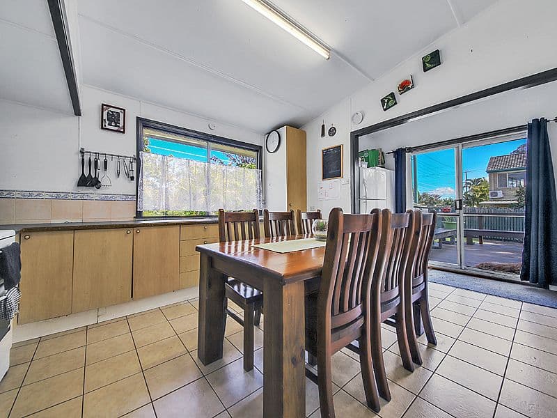 29 Crossley Avenue, Tingalpa QLD 4173, Tingalpa - Thumbnail 2