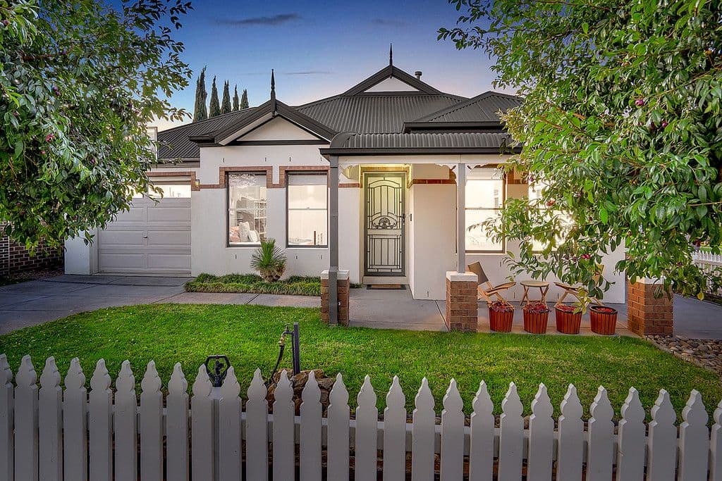 9 Royal Troon Way, Craigieburn VIC 3064, Craigieburn - Image 1