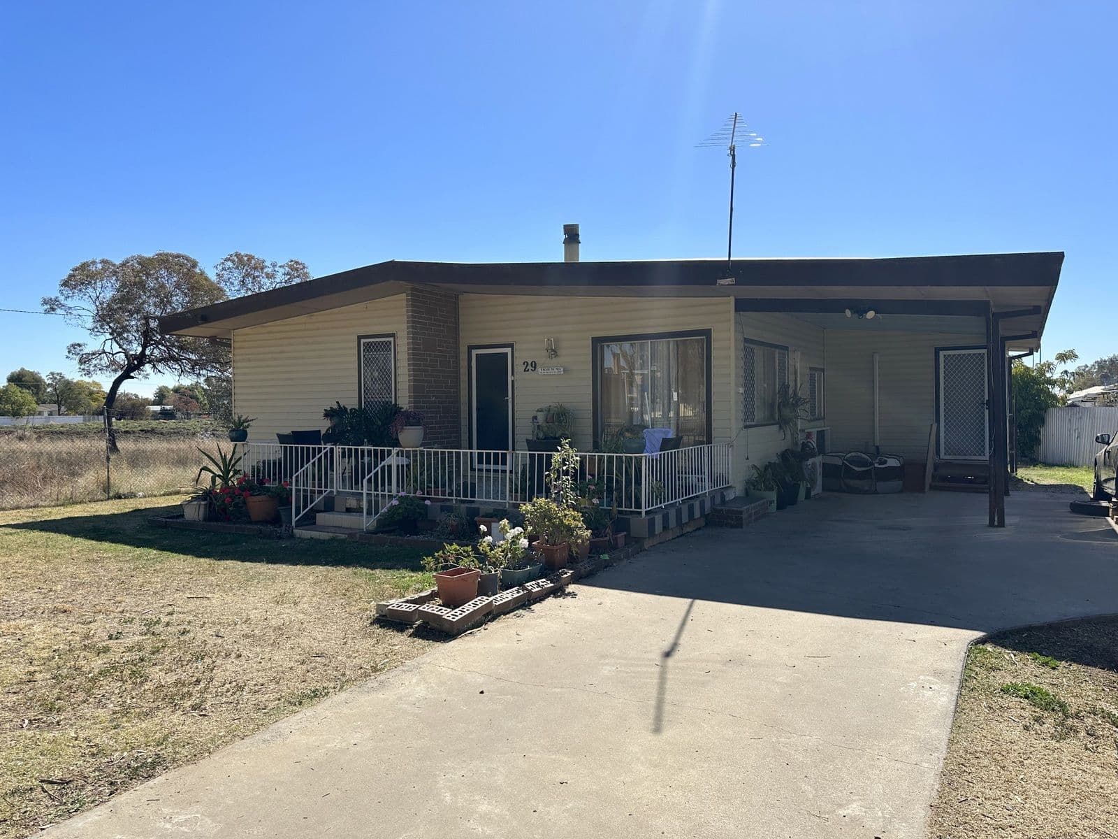 29 Carol Avenue, Moree NSW 2400, Moree - Thumbnail 4