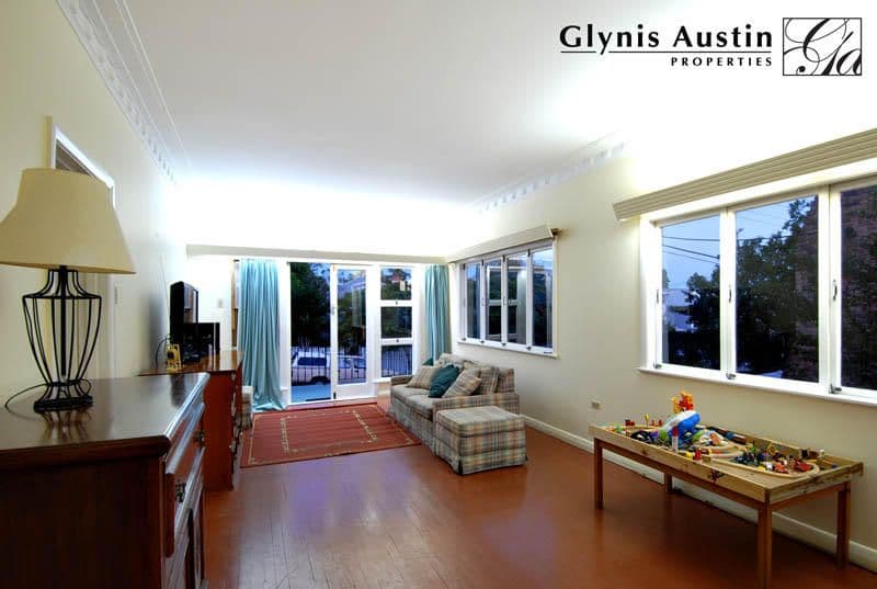20 Wellington Road, RED HILL QLD 4059, Red Hill - Thumbnail 5