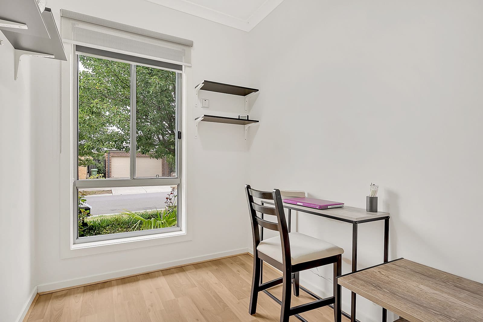28 Greenham Avenue, Craigieburn VIC 3064, Craigieburn - Thumbnail 2