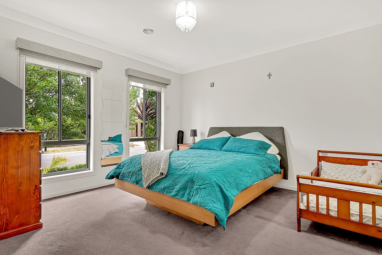 28 Greenham Avenue, Craigieburn VIC 3064, Craigieburn - Thumbnail 6