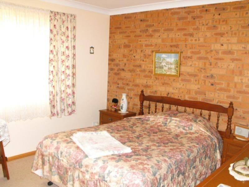 363 Clarinda Street, PARKES NSW 2870, Parkes - Thumbnail 2