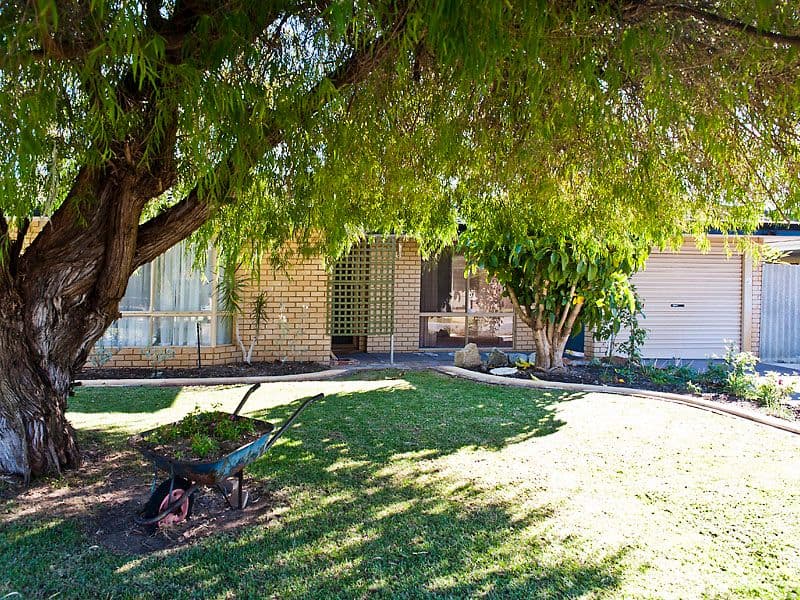 10 Mariner Place, COOLOONGUP WA 6168, Cooloongup - Thumbnail 2
