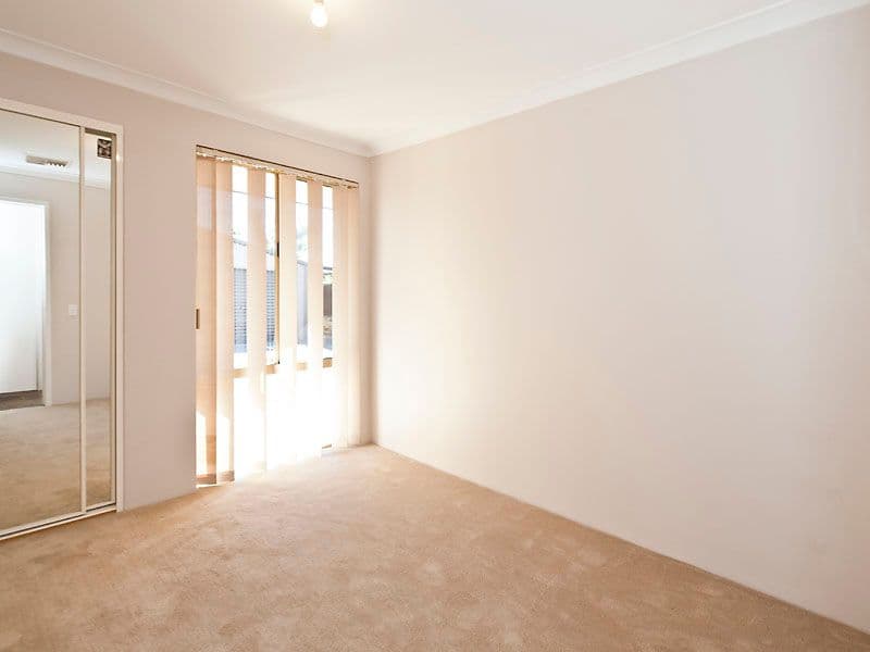 10 Mariner Place, COOLOONGUP WA 6168, Cooloongup - Thumbnail 3