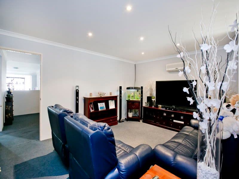15 Portland Mews, BENNETT SPRINGS WA 6063, Bennett Springs - Thumbnail 2