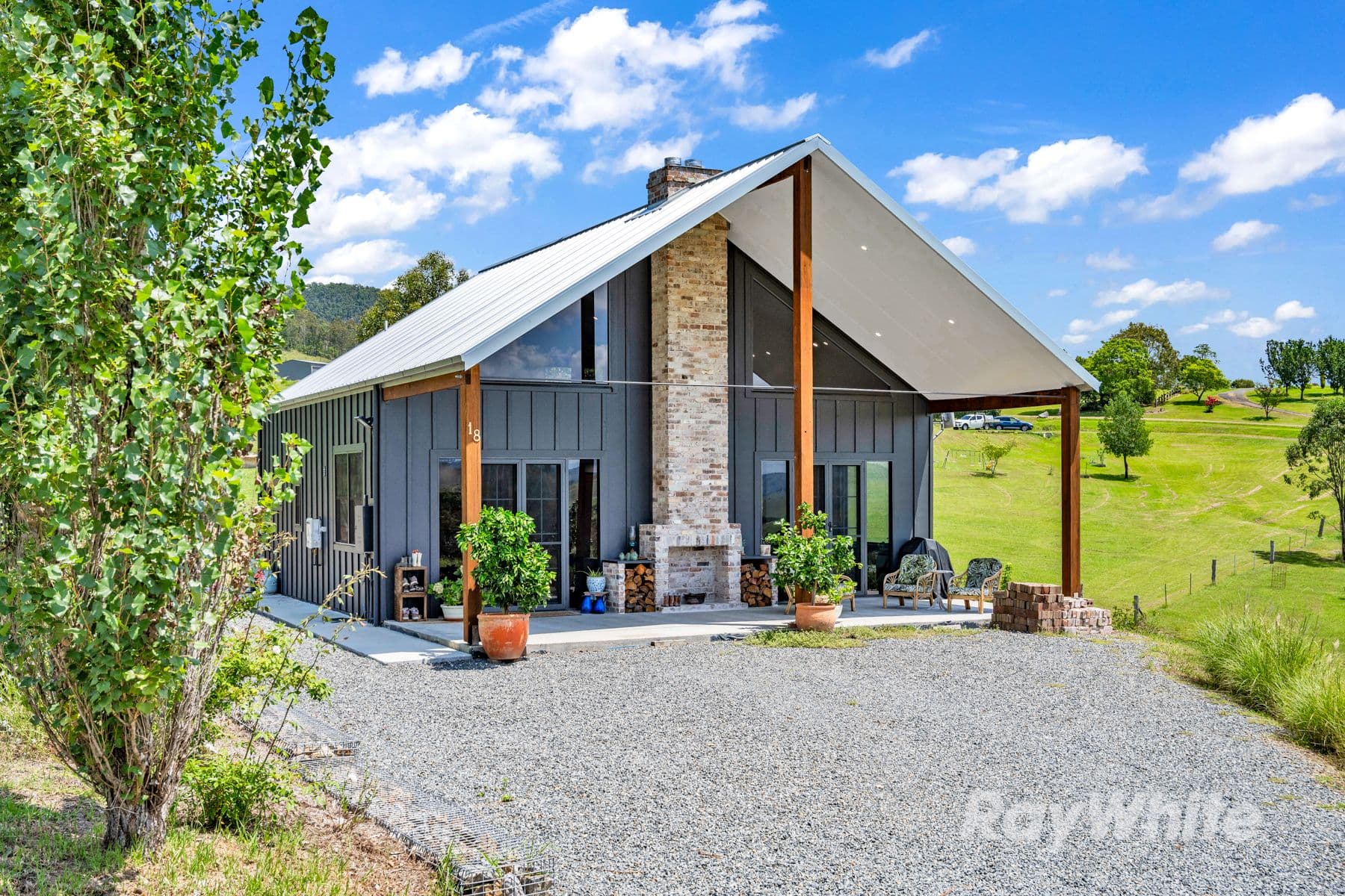 18 Neotsfield Avenue, Gloucester NSW 2422, Gloucester - Image 1