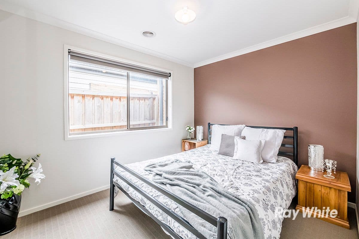 30 Pyrenees Road, Clyde VIC 3978, Clyde - Thumbnail 5