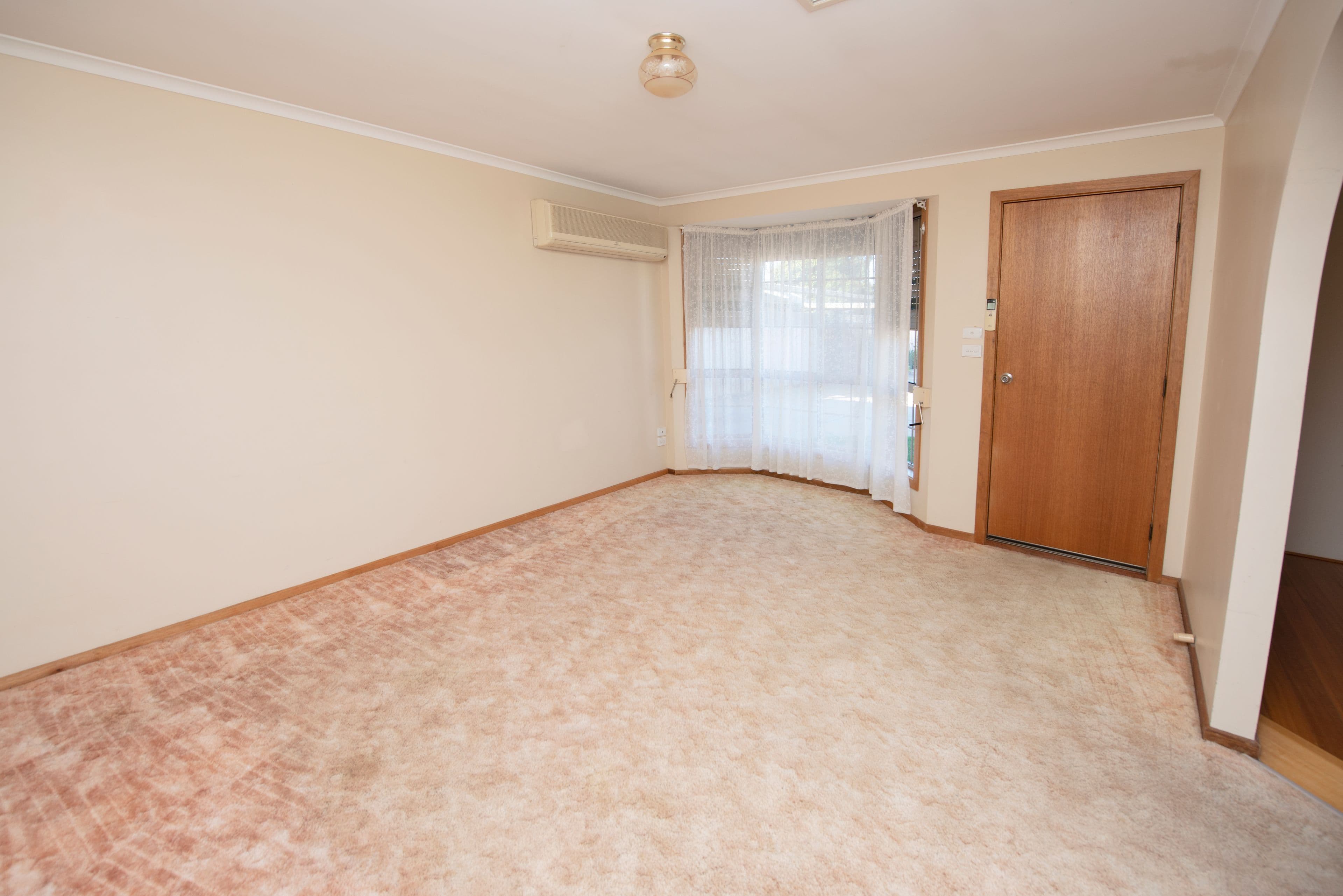 14 Makepeace Street, Swan Hill VIC 3585, Swan Hill - Thumbnail 6
