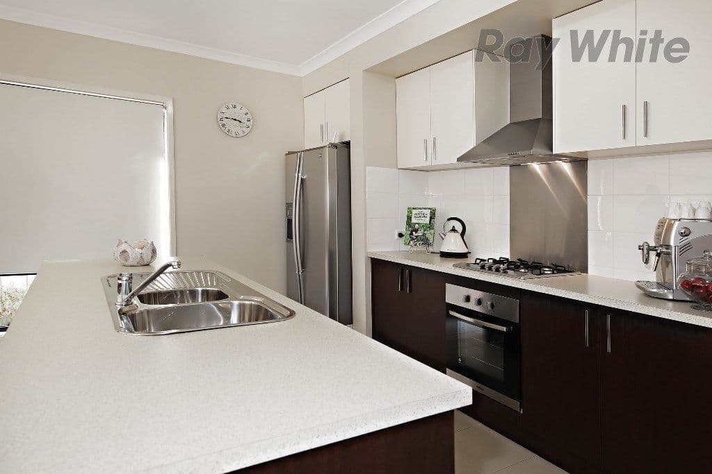 14 Canegrass Drive, Point Cook VIC 3030, Point Cook - Thumbnail 7