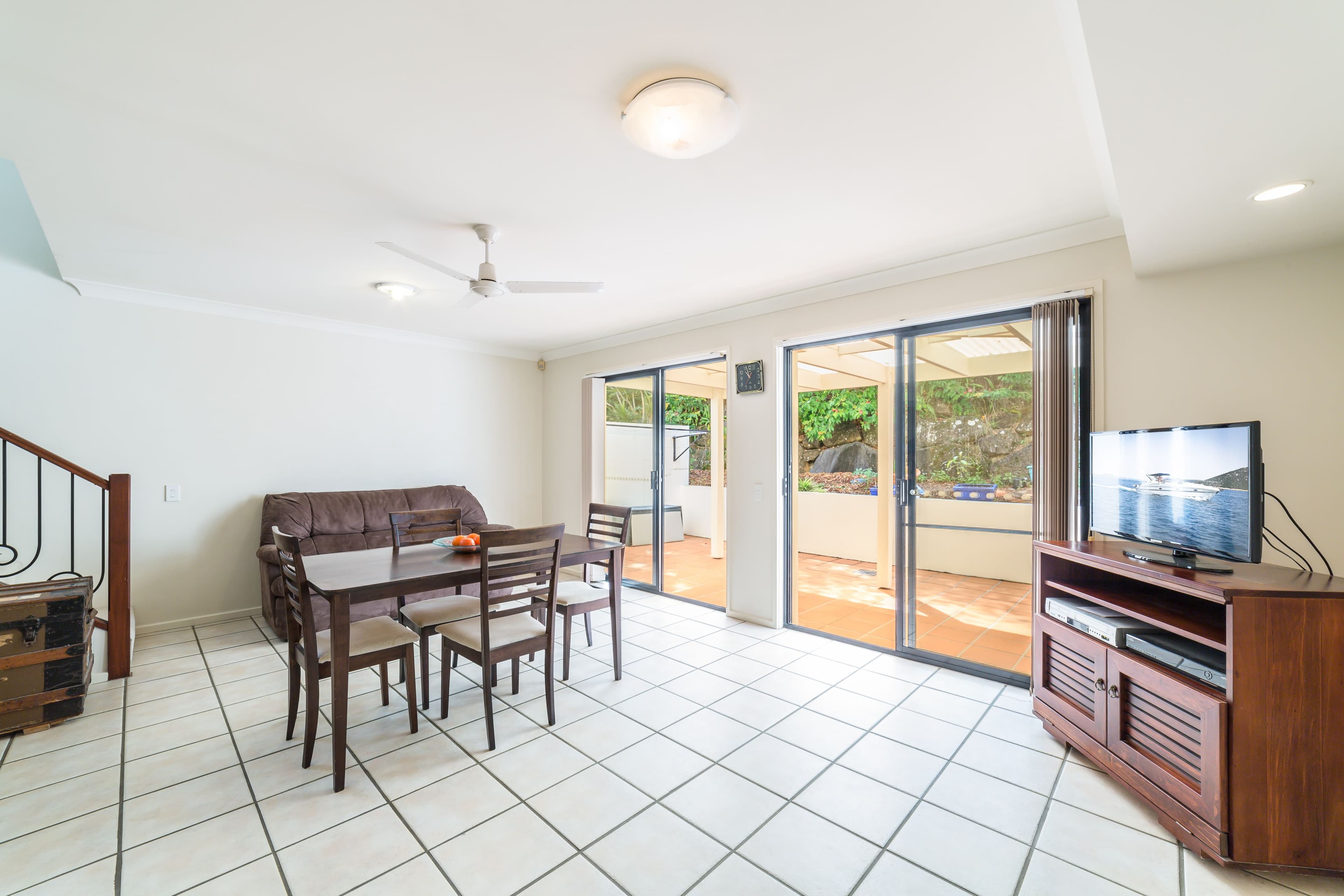 22 'Chateau Martinique', Glenside Drive, Robina QLD 4226, Robina - Thumbnail 2