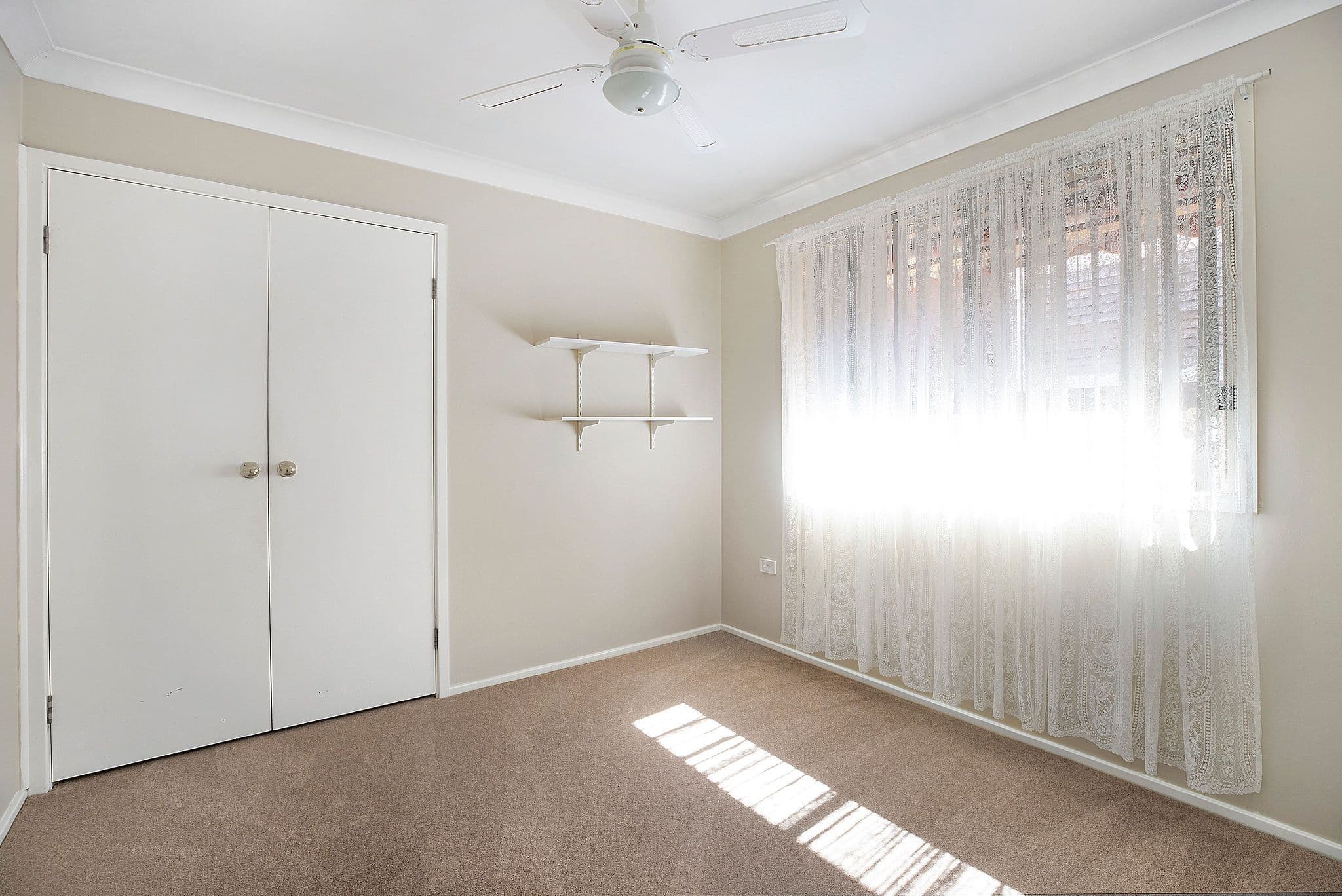 15 Bowral Street, Welby - Thumbnail 8