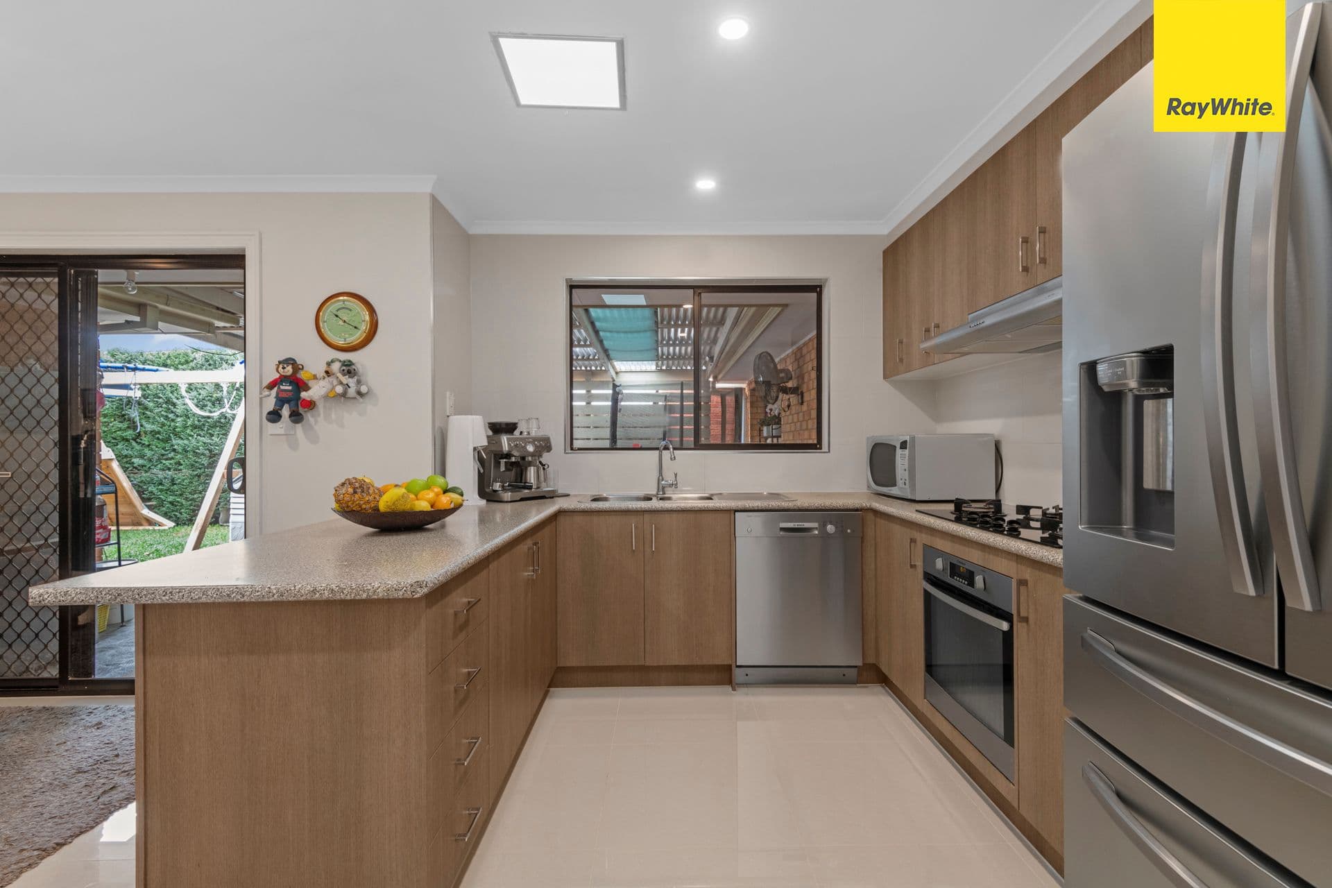 92 Black Knight Way, Kurunjang VIC 3337, Kurunjang - Thumbnail 8