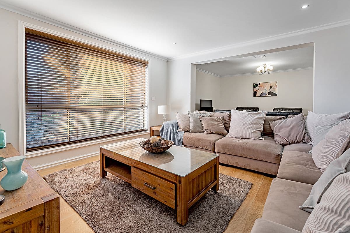3 Sutherland Way, Roxburgh Park VIC 3064, Roxburgh Park - Thumbnail 4
