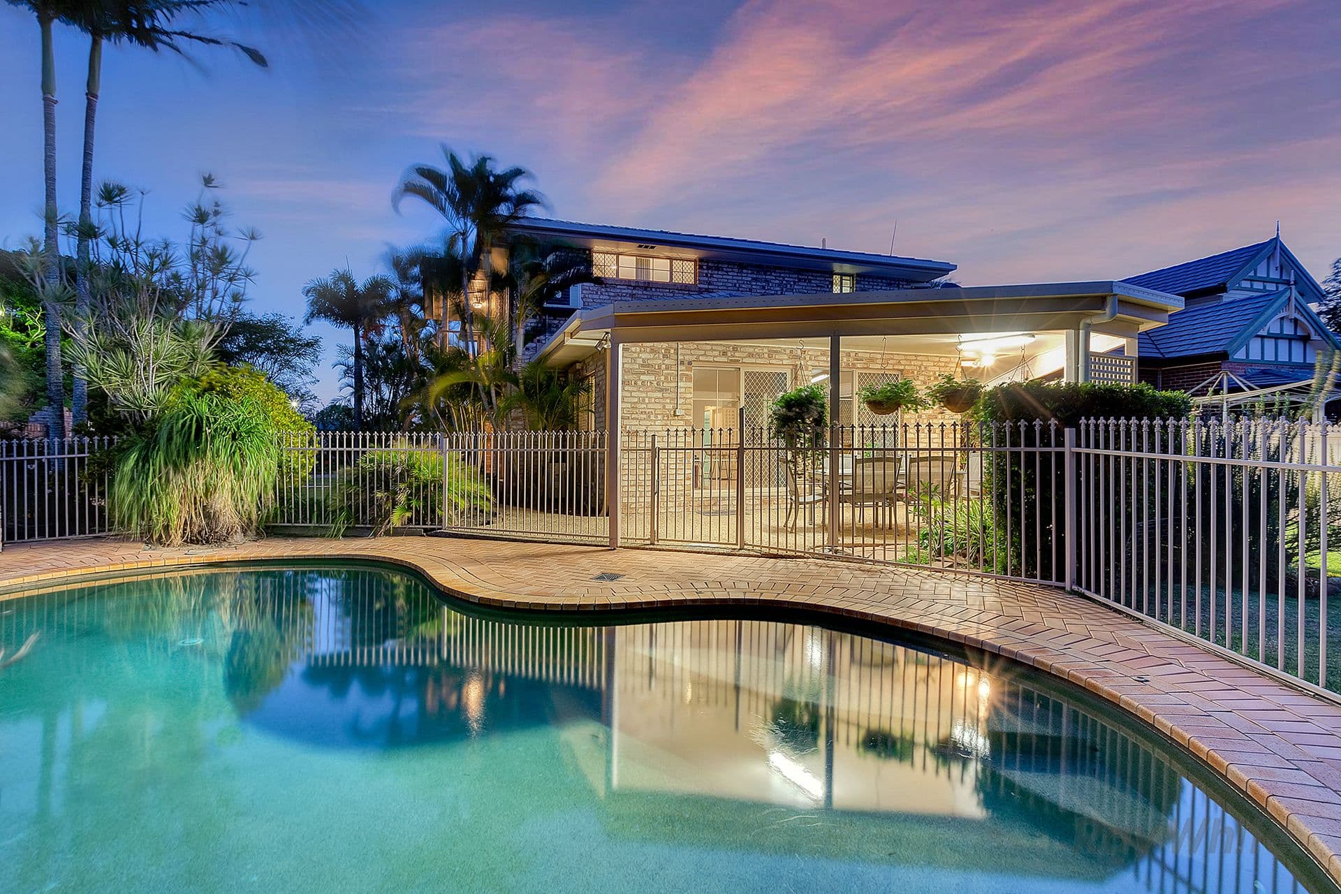 28 Teagarden Street, Eight Mile Plains QLD 4113, Eight Mile Plains - Thumbnail 2