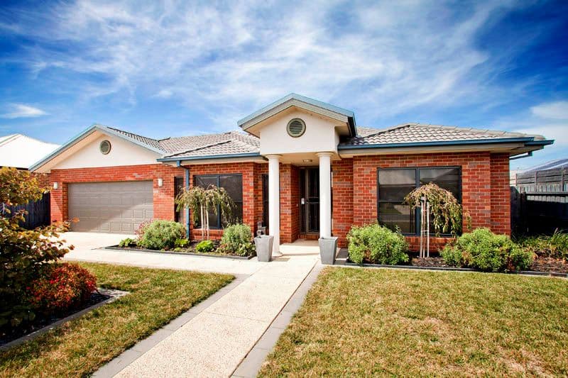 42 Country Gardens Drive, LARA VIC 3212, Lara - Image 1