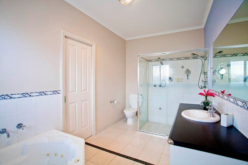 42 Country Gardens Drive, LARA VIC 3212, Lara - Thumbnail 7