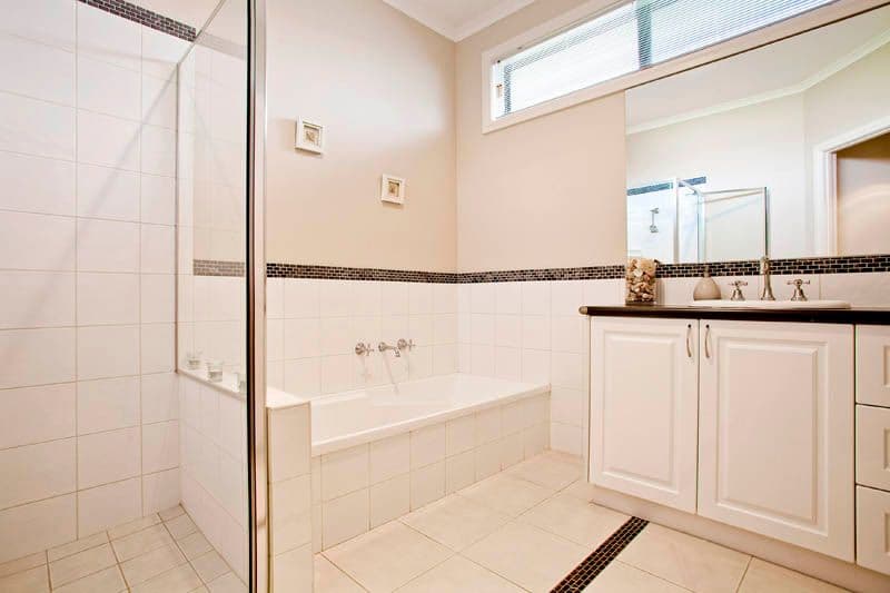 42 Country Gardens Drive, LARA VIC 3212, Lara - Thumbnail 8