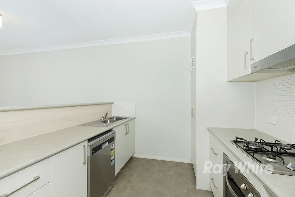 33 Kestrel Circuit, Shortland - Thumbnail 2