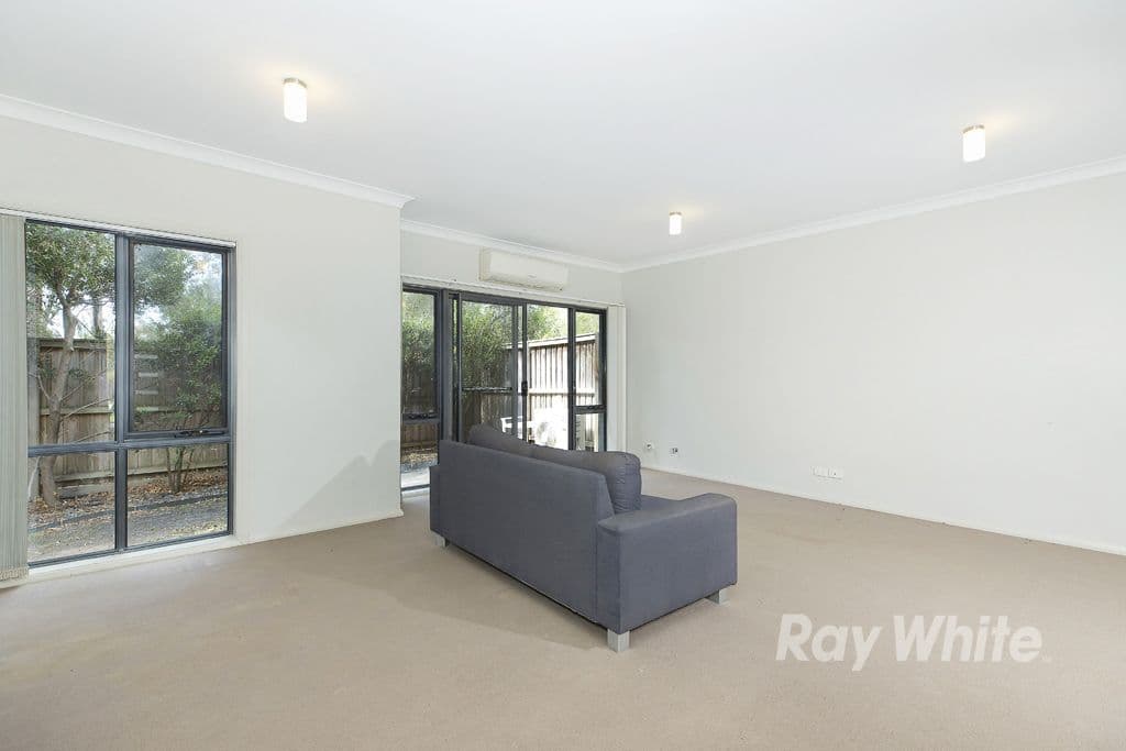 33 Kestrel Circuit, Shortland - Thumbnail 3