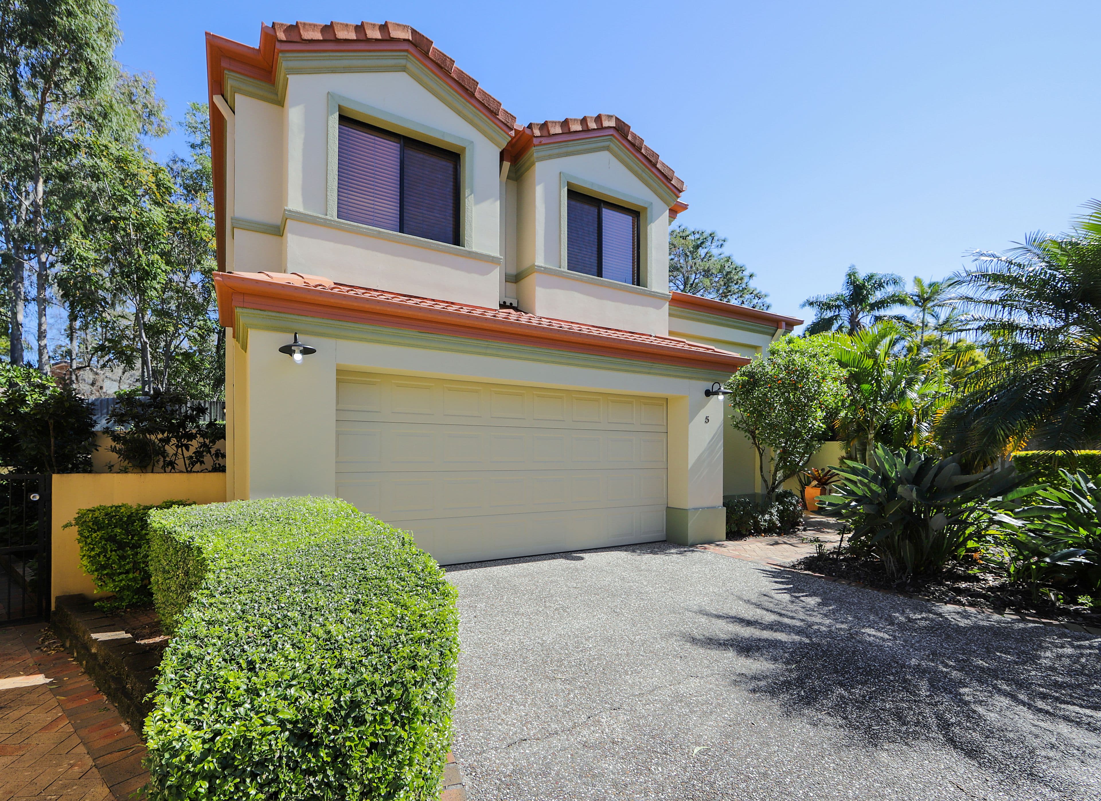 65 Benowa Road, Southport QLD 4215, Southport - Thumbnail 4